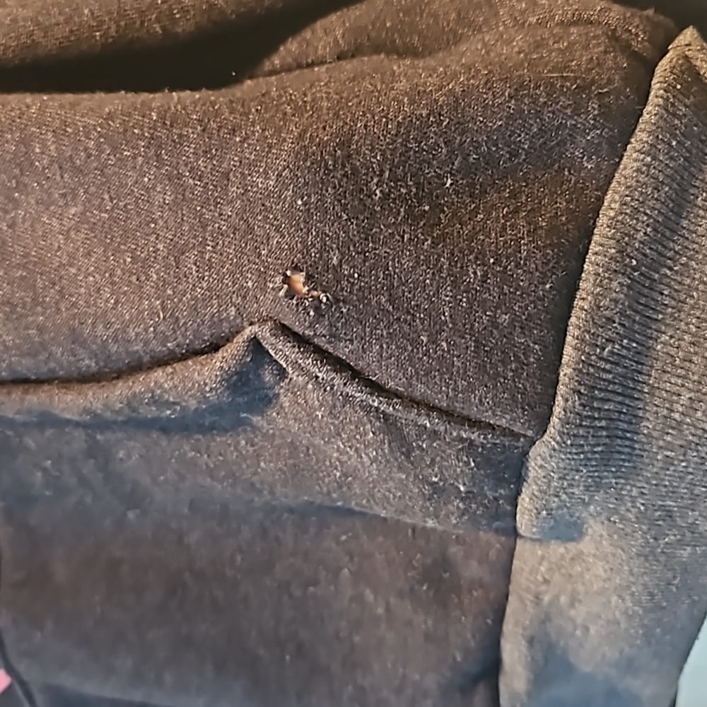 ✨️WILDFOX BLACK RETRO STRIPED HALF ZIP PULLOVER HOODIE SIZE SMALL✨️ - Picture 10 of 10